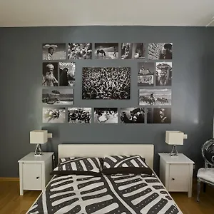  Bed and breakfast The Photos