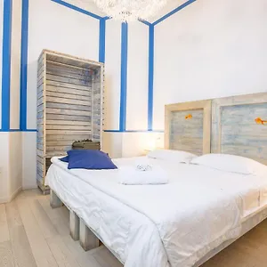 2* Pensión Casa Maplink